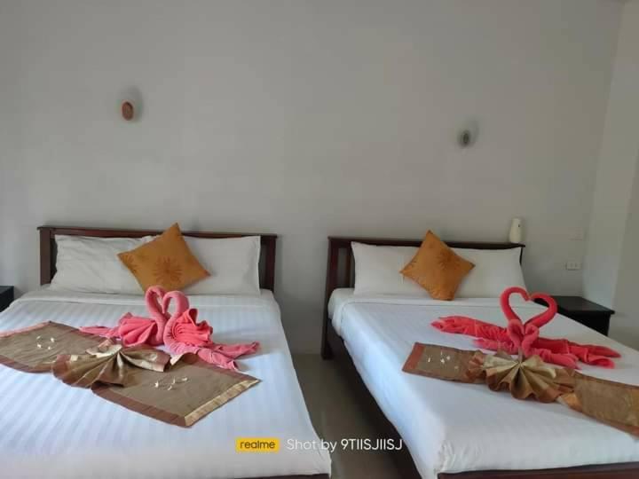 Tamarind Twin Resort 3*