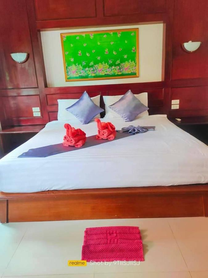 Tamarind Twin Resort