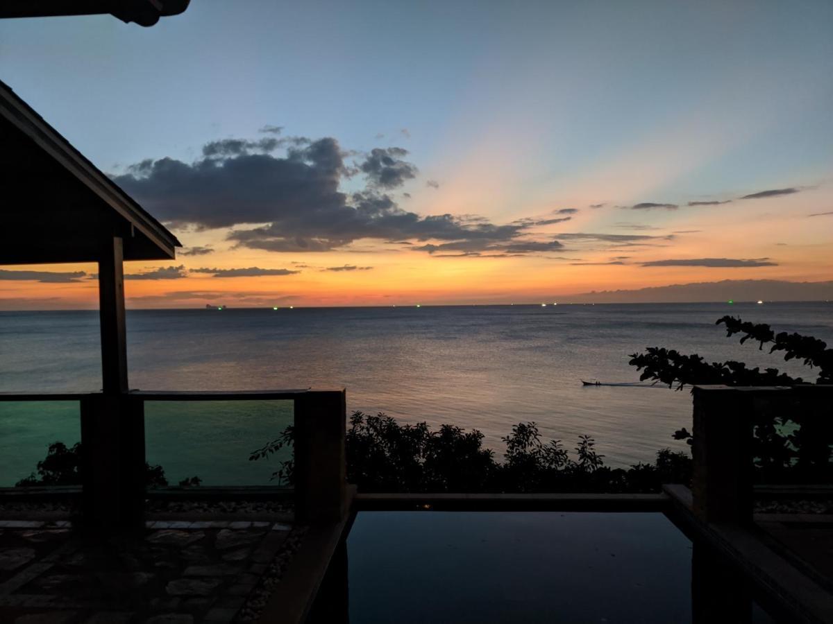 Eagles Nest Villa *