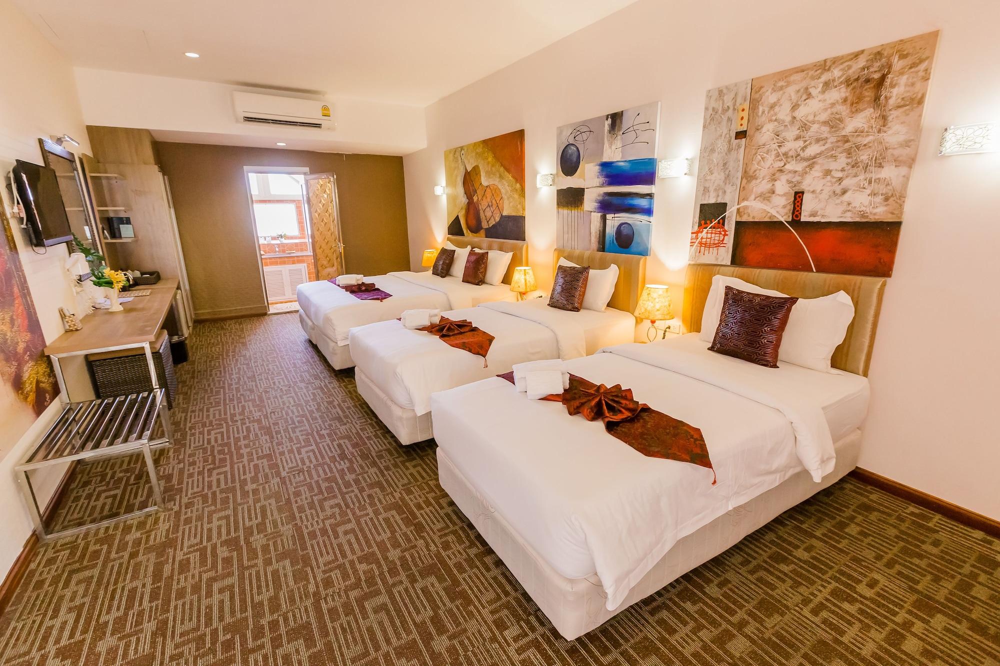 Hotel Roseate
