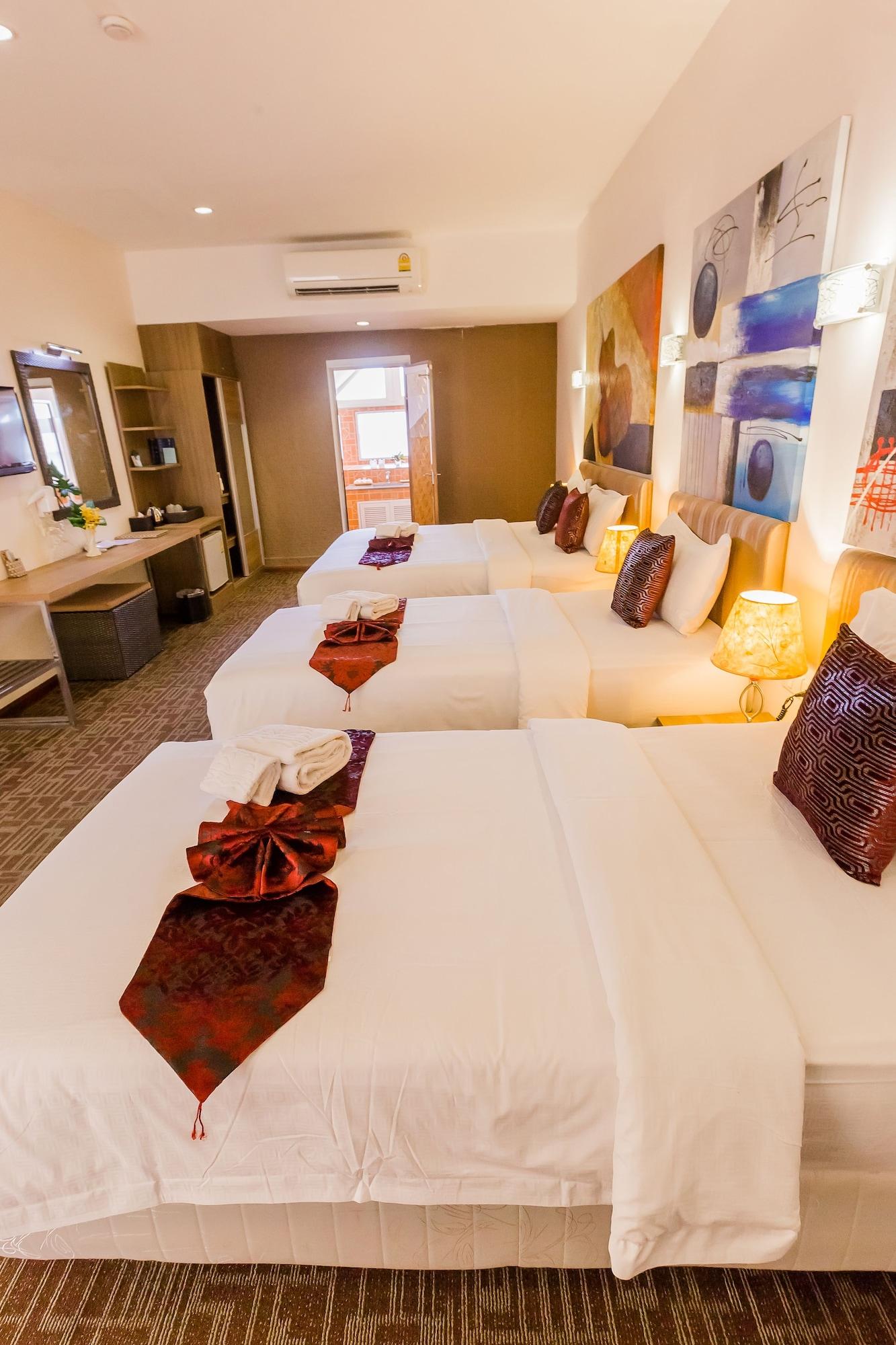 Hotel Roseate