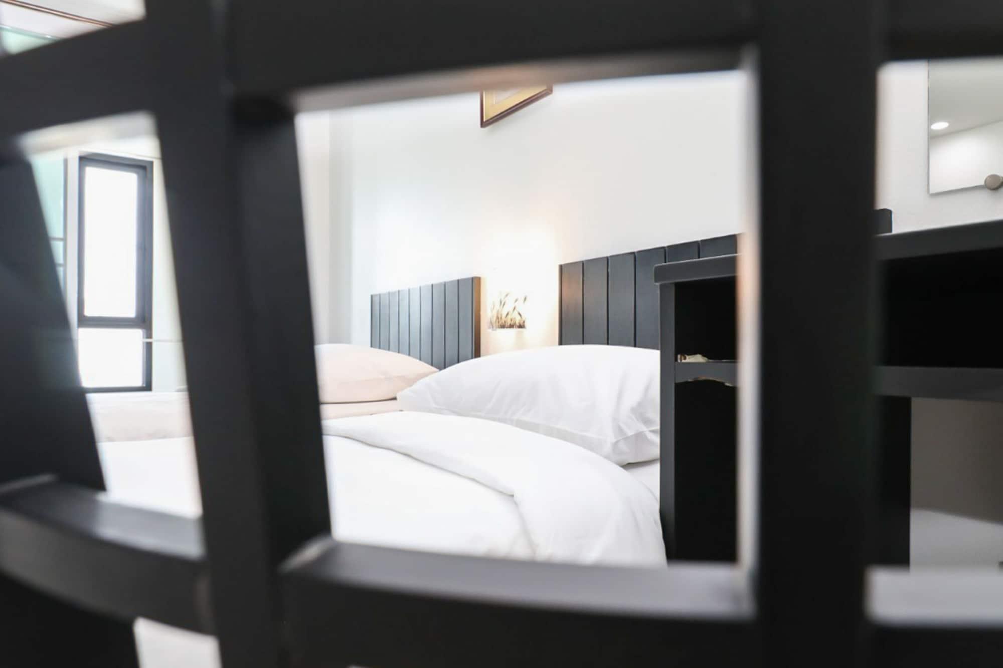 G House Hotel 3*