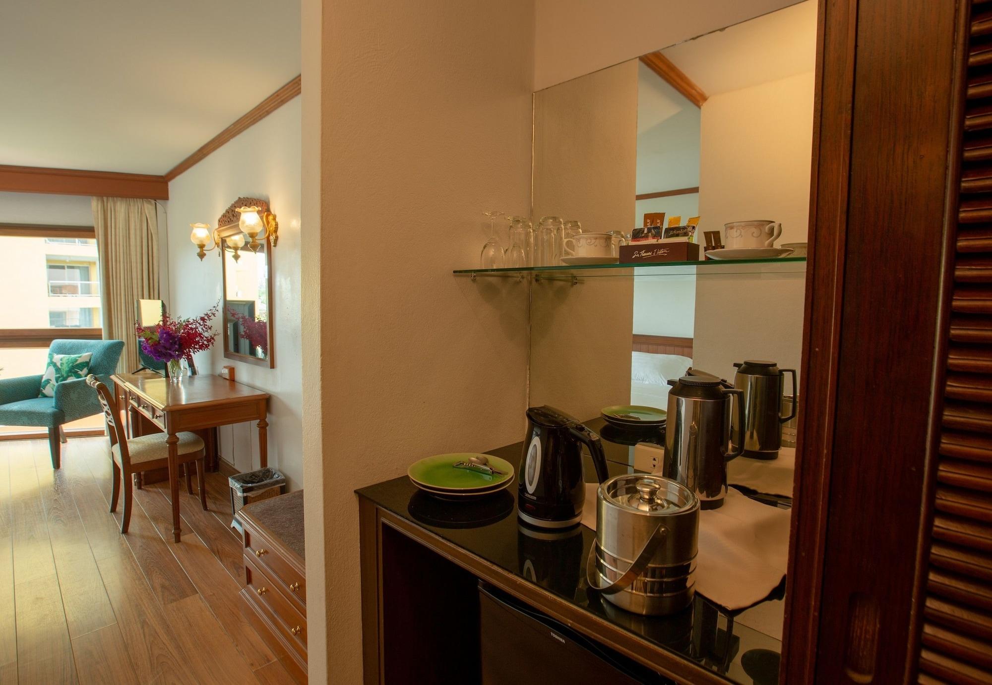 Hotel Sailom - Sha Extra 4*