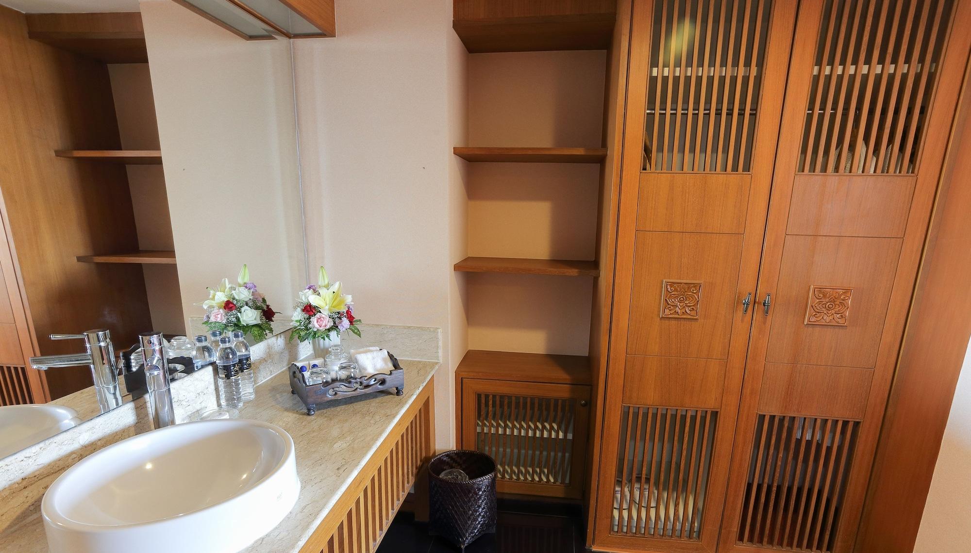 Amora Thapae Hotel Chiang Mai