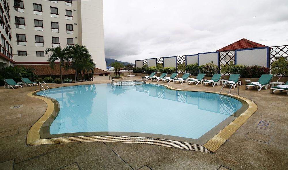 Amora Thapae Hotel