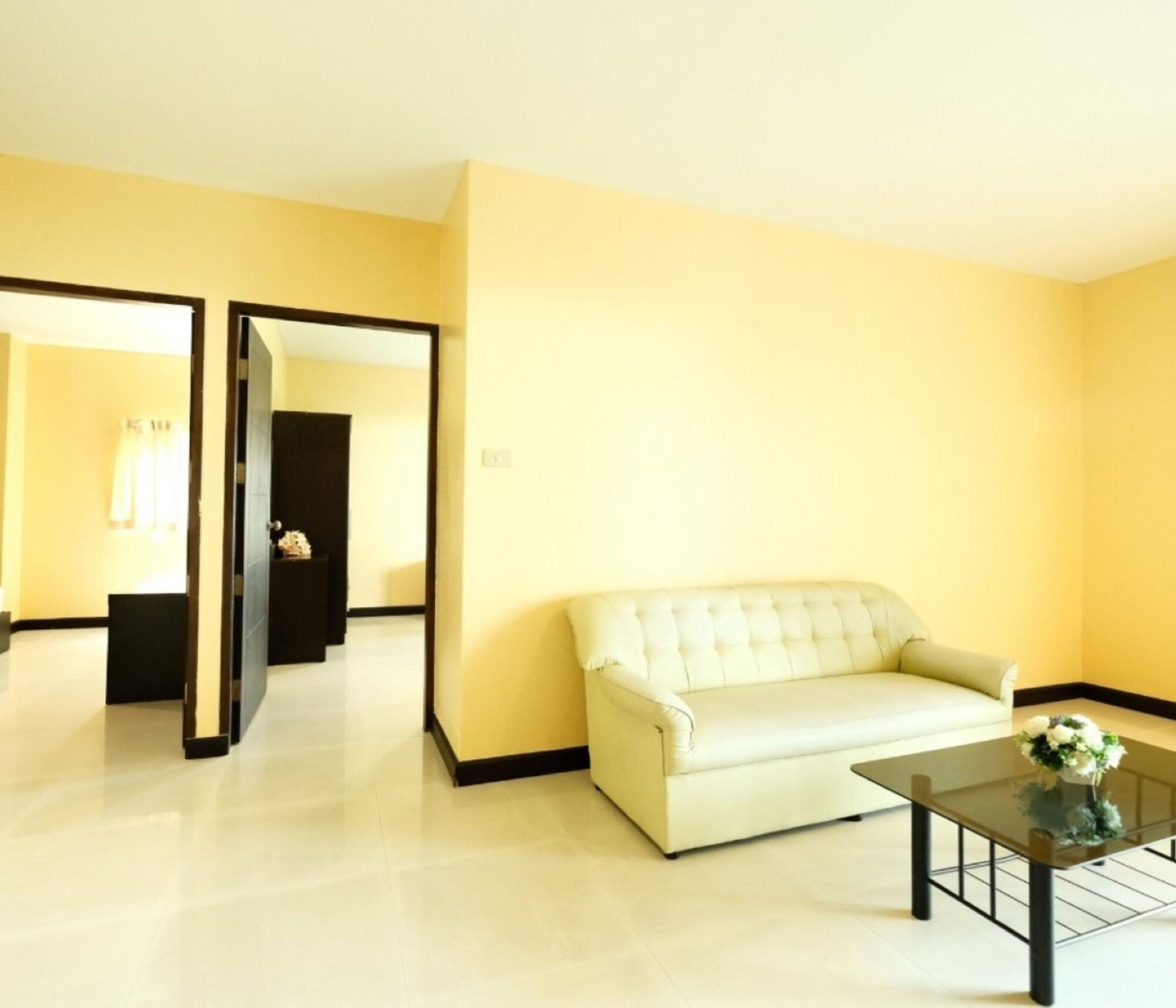 Hotel Plaza 3*