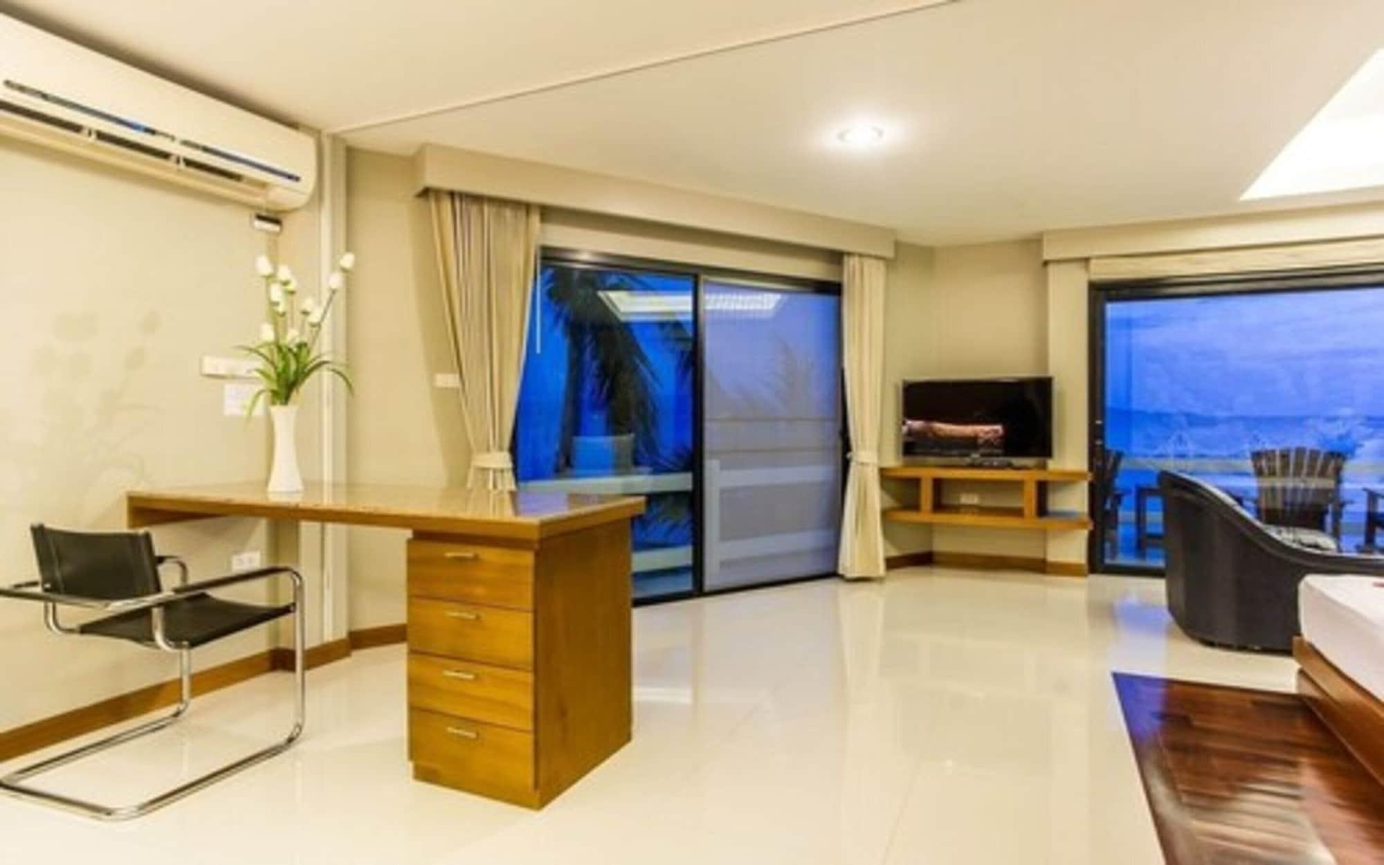 Neptune's Resort