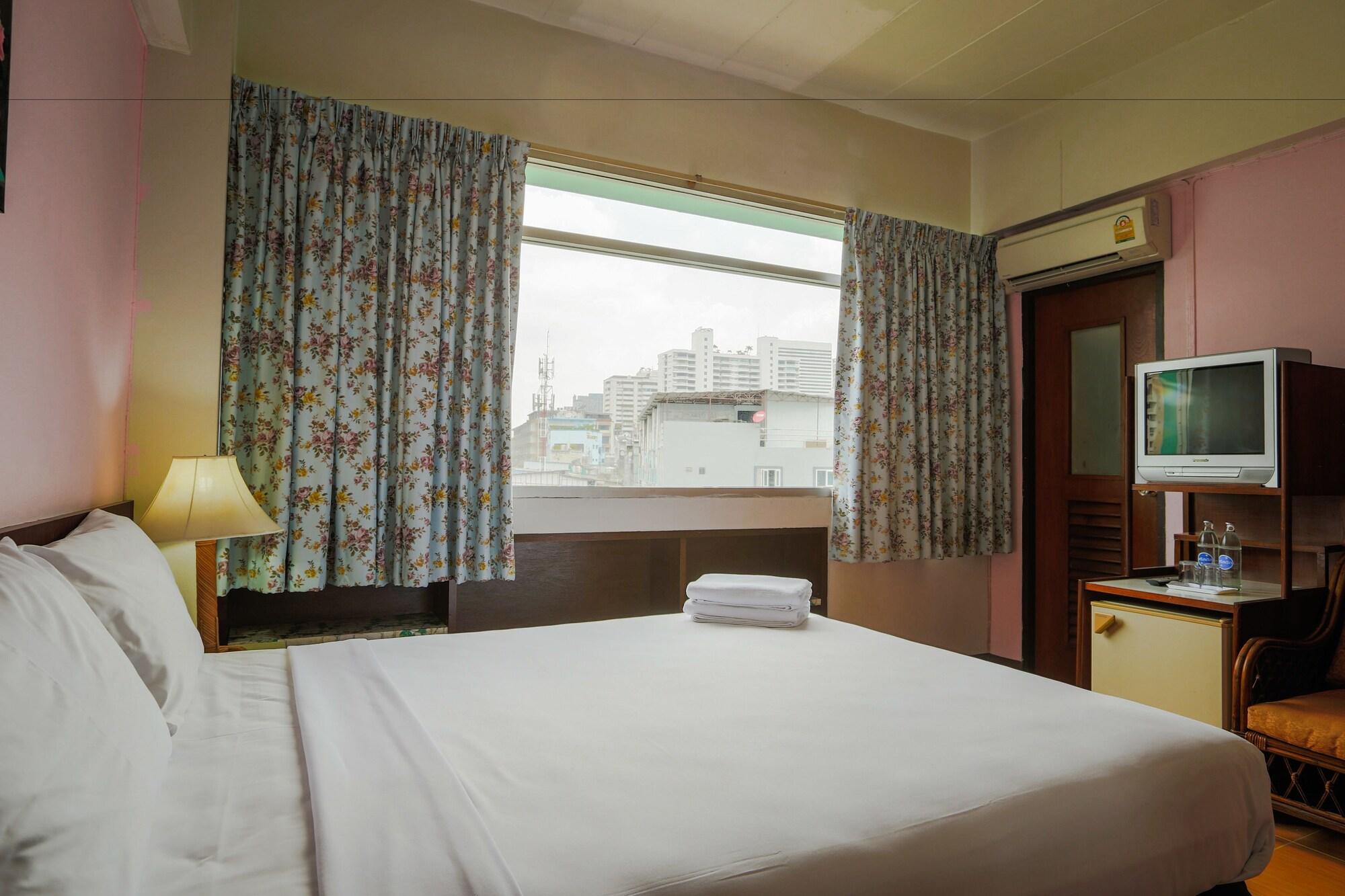 Hotel Ruamchitt Travelodge Banguecoque