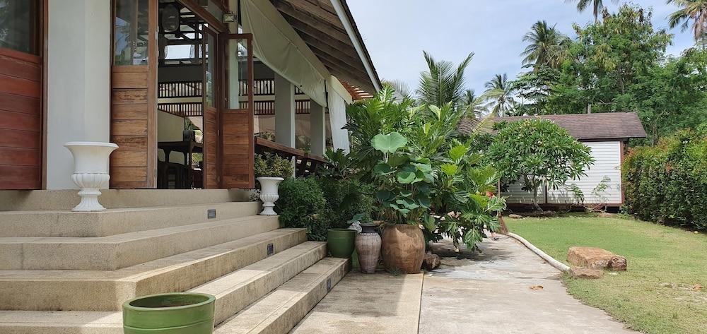 Isle Krabi-sha Resort