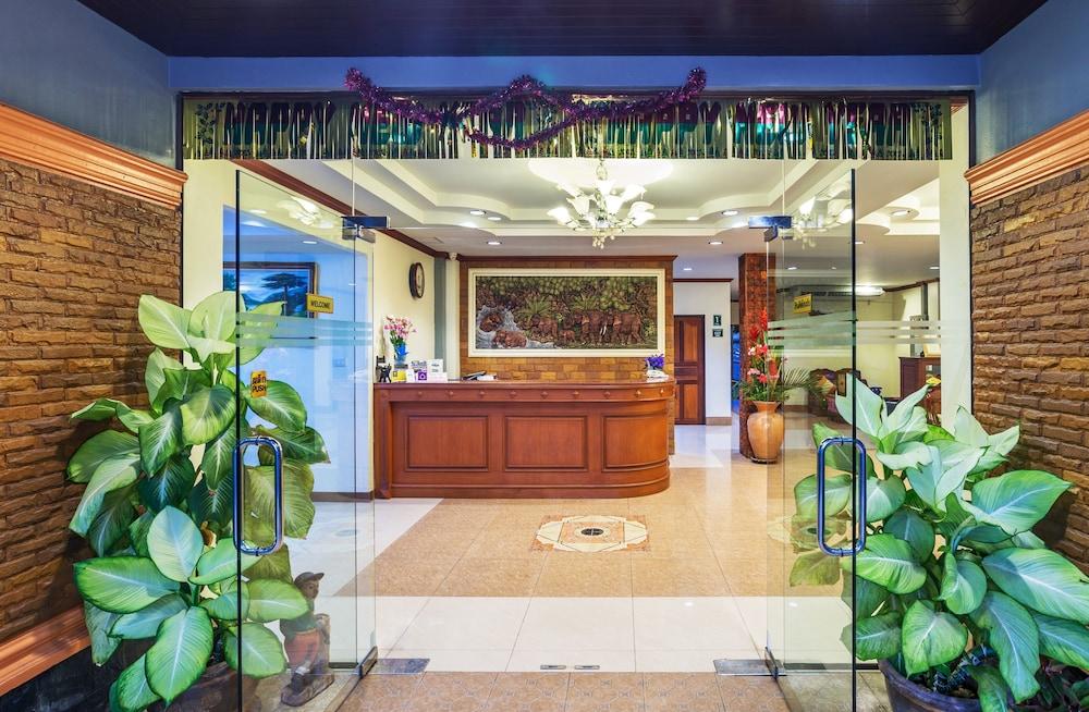 Hotel Phetpailin