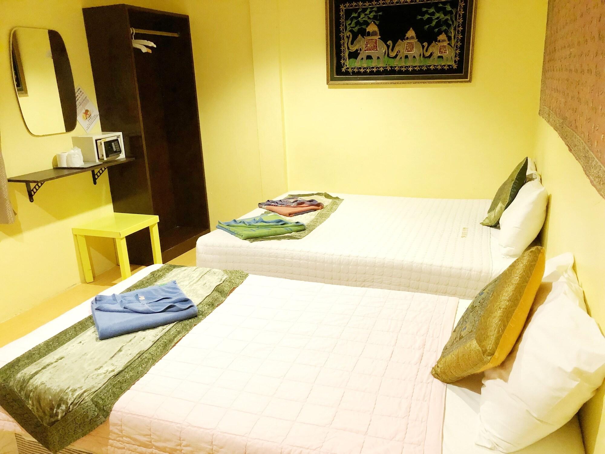 Goldsea Hotel 2*