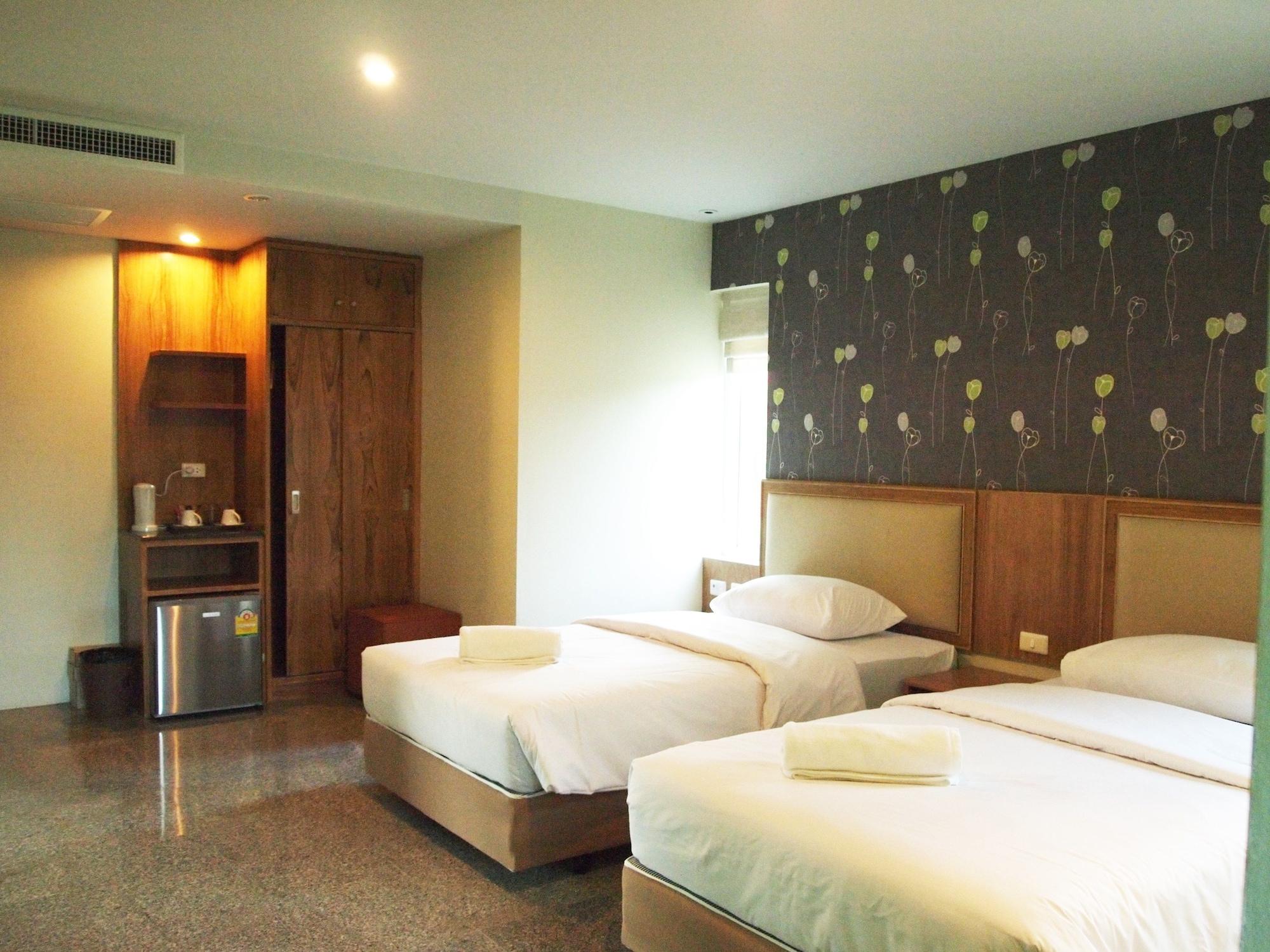 Phuket Ecozy Hotel Phuket