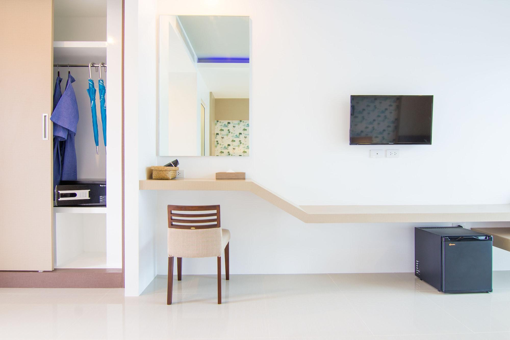 Hotel The Phu - Sha 4*
