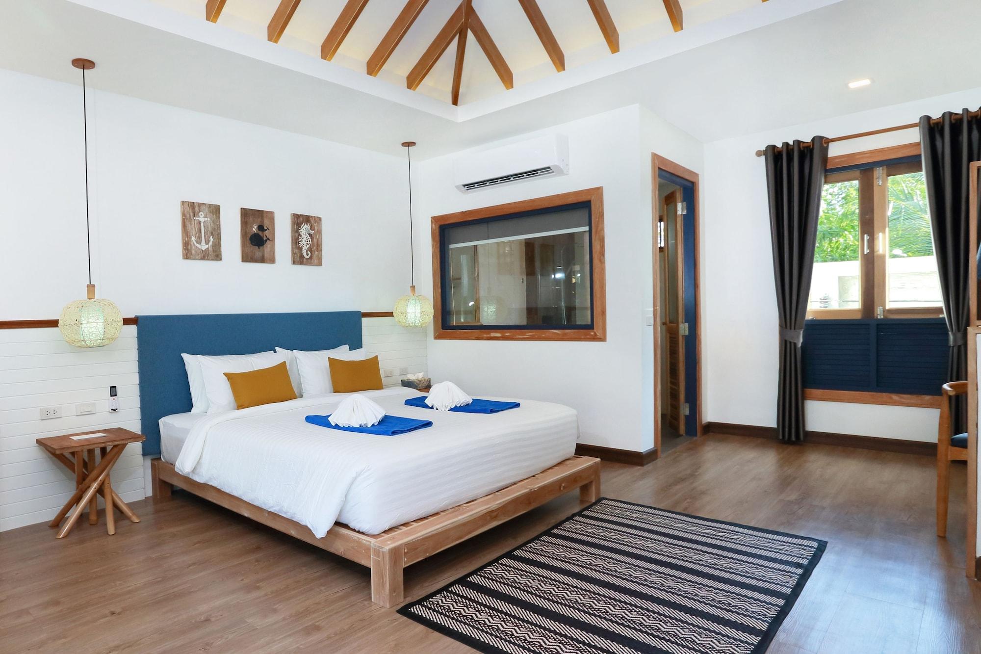 Hotel Lanta Casa Blanca 4*