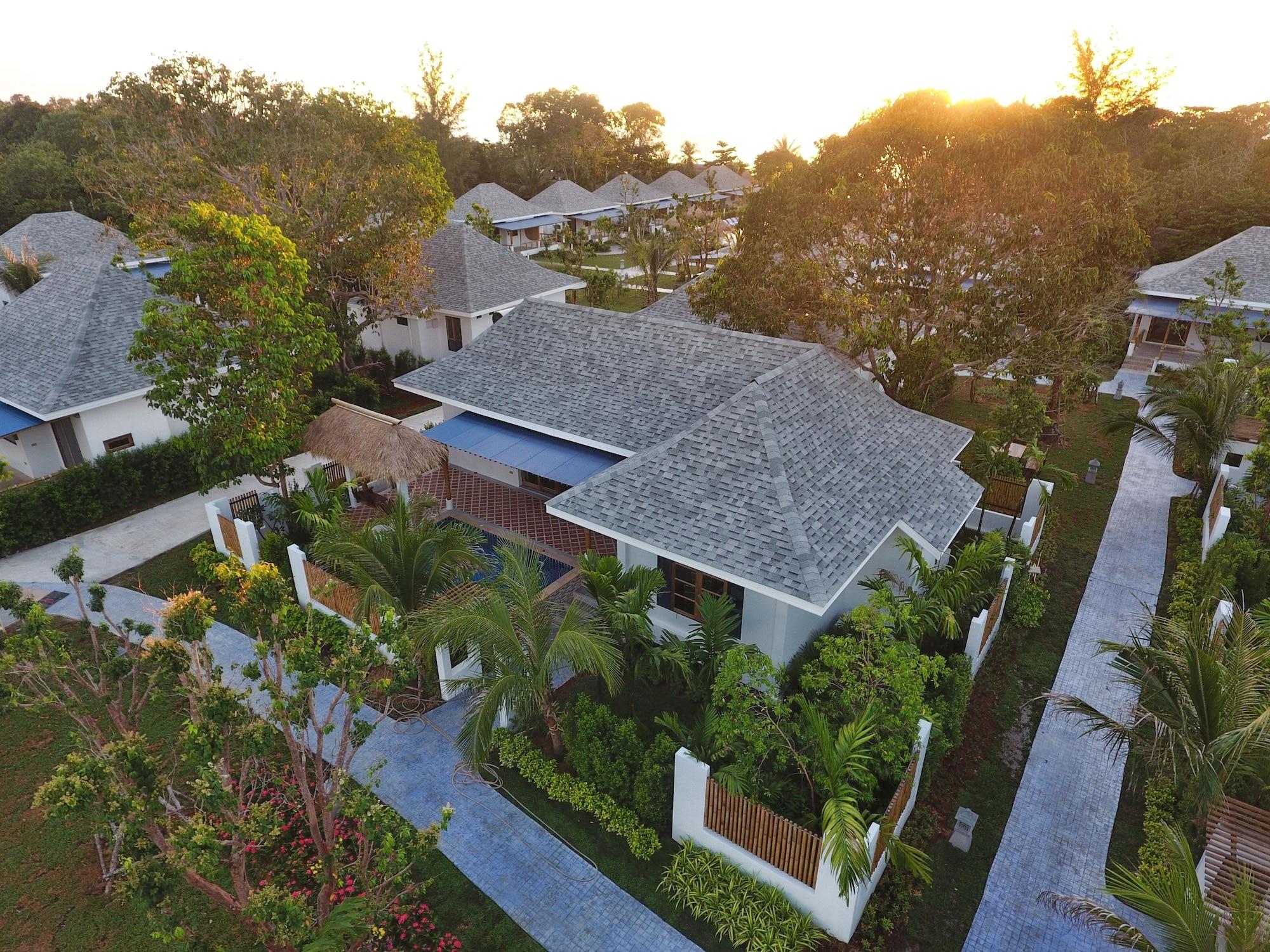 Hotel Lanta Casa Blanca 4*