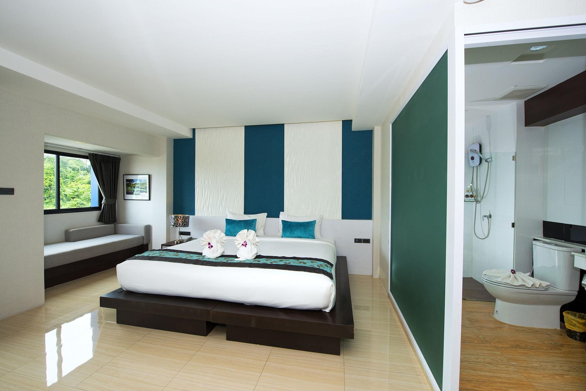 The Hotel 3*