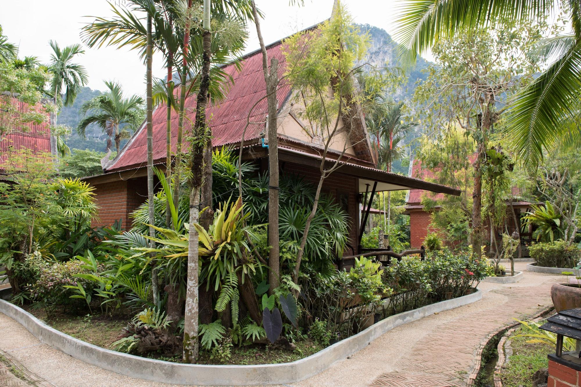 Hotel View Village 3*