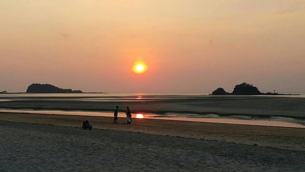 Lanta M.p. Place Koh Lanta