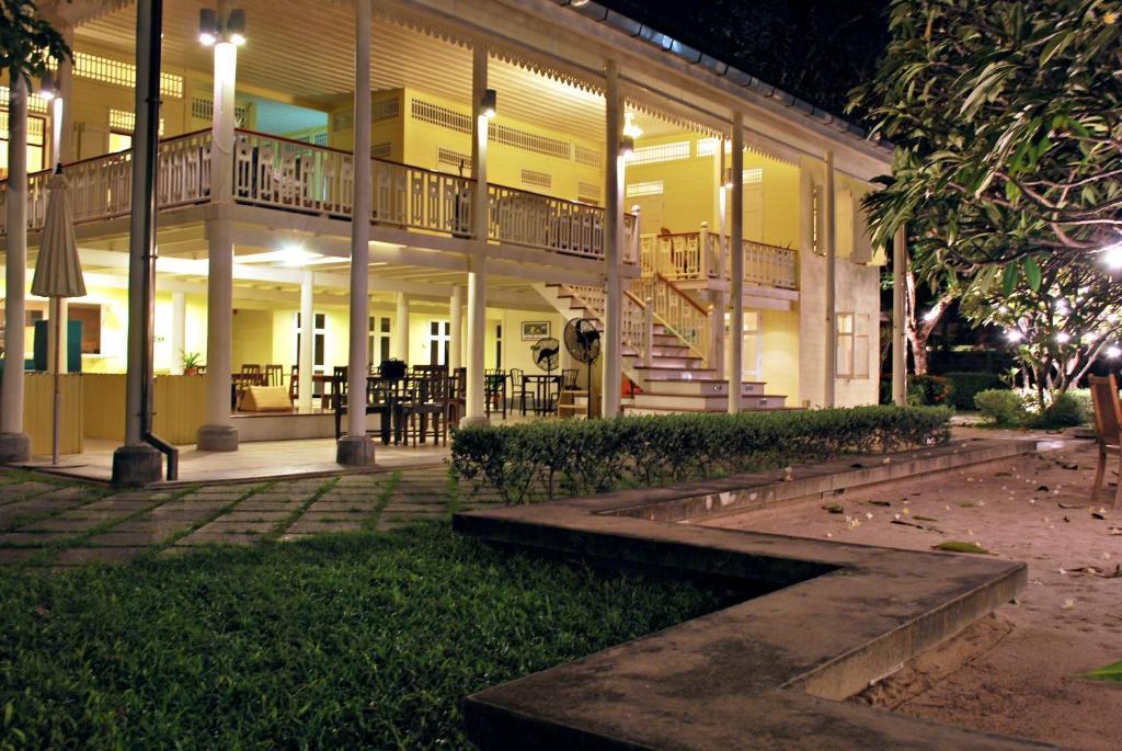 Resort Baan Bayan - - Sha Extra 4*