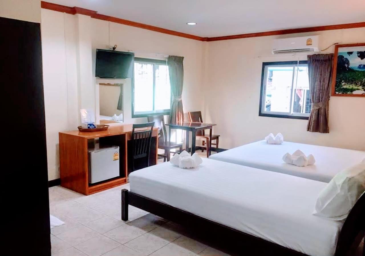 Hotel Golden Bee 3*