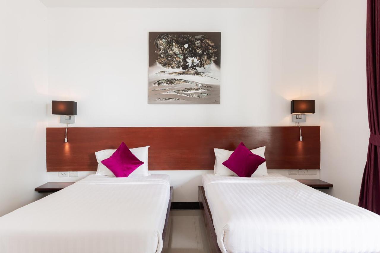 View Village 3*