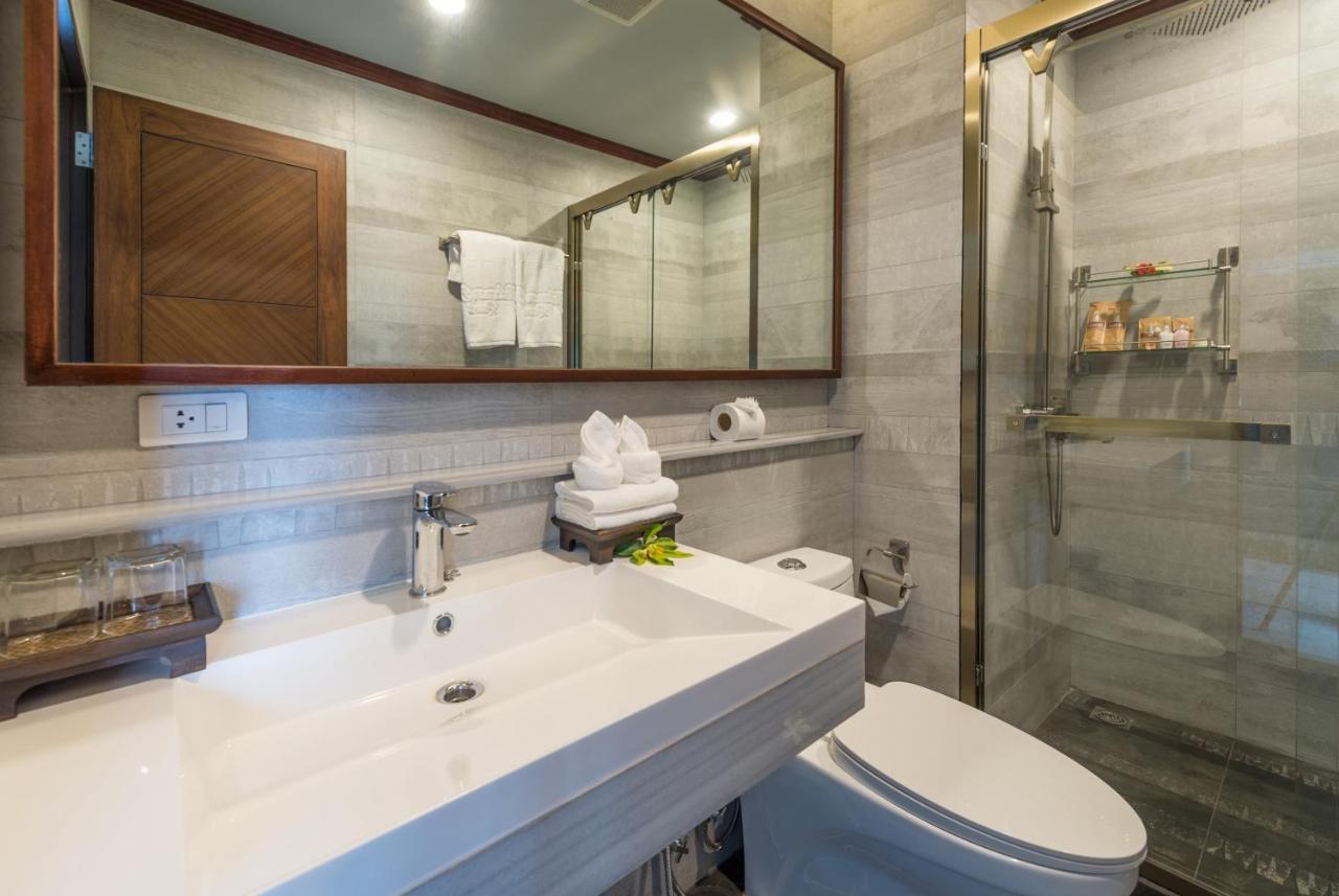 Hotel Andaman Breeze