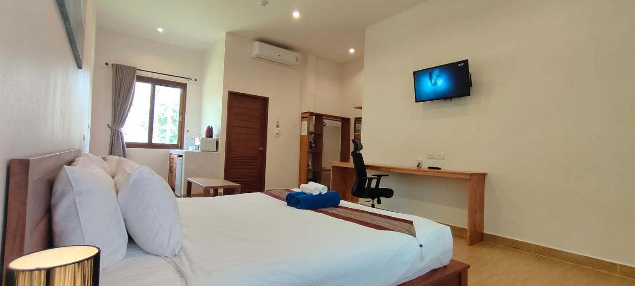 Le Grand Bleu Hotel