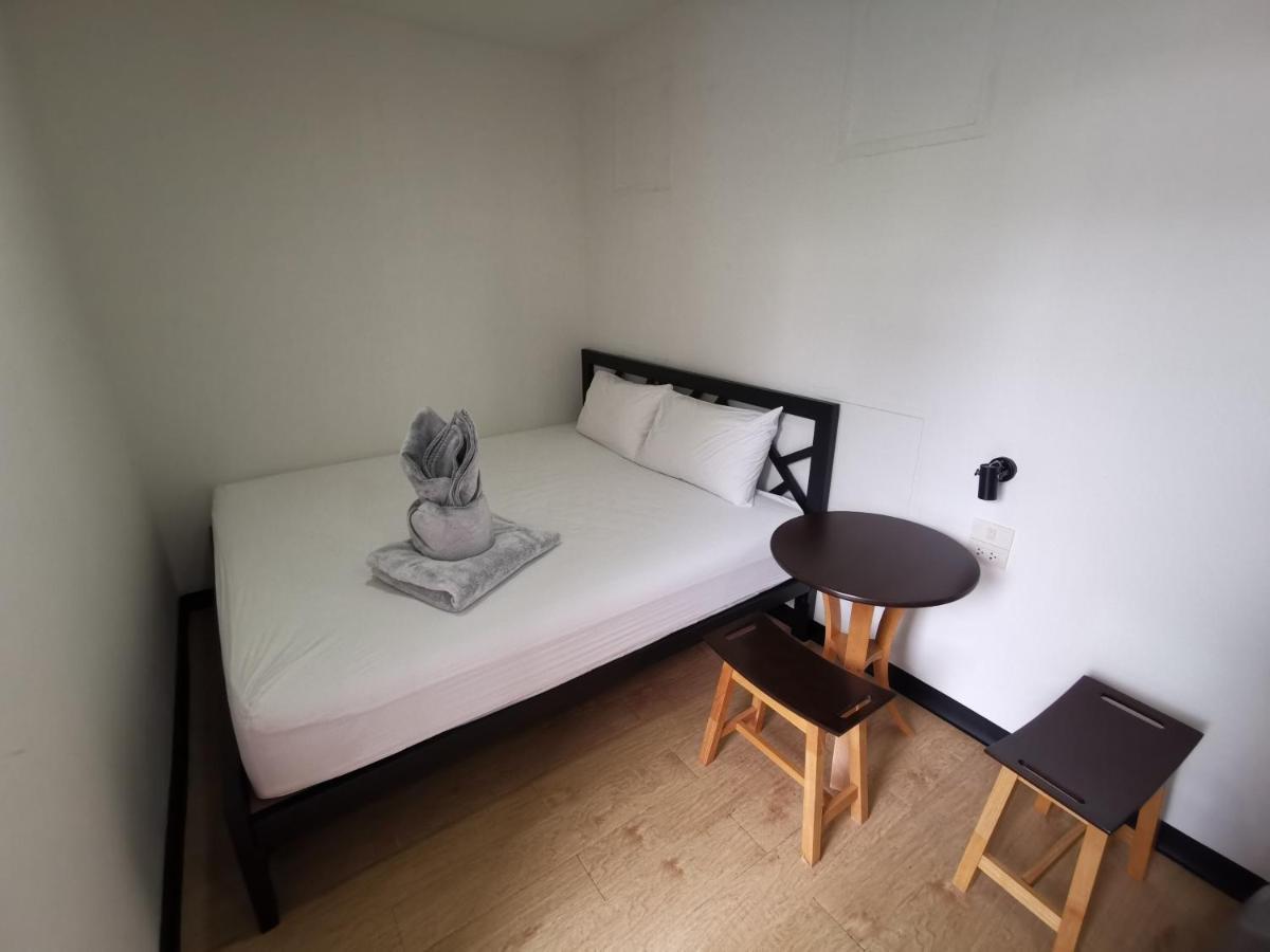 Na-tub Hostel Baan Tai