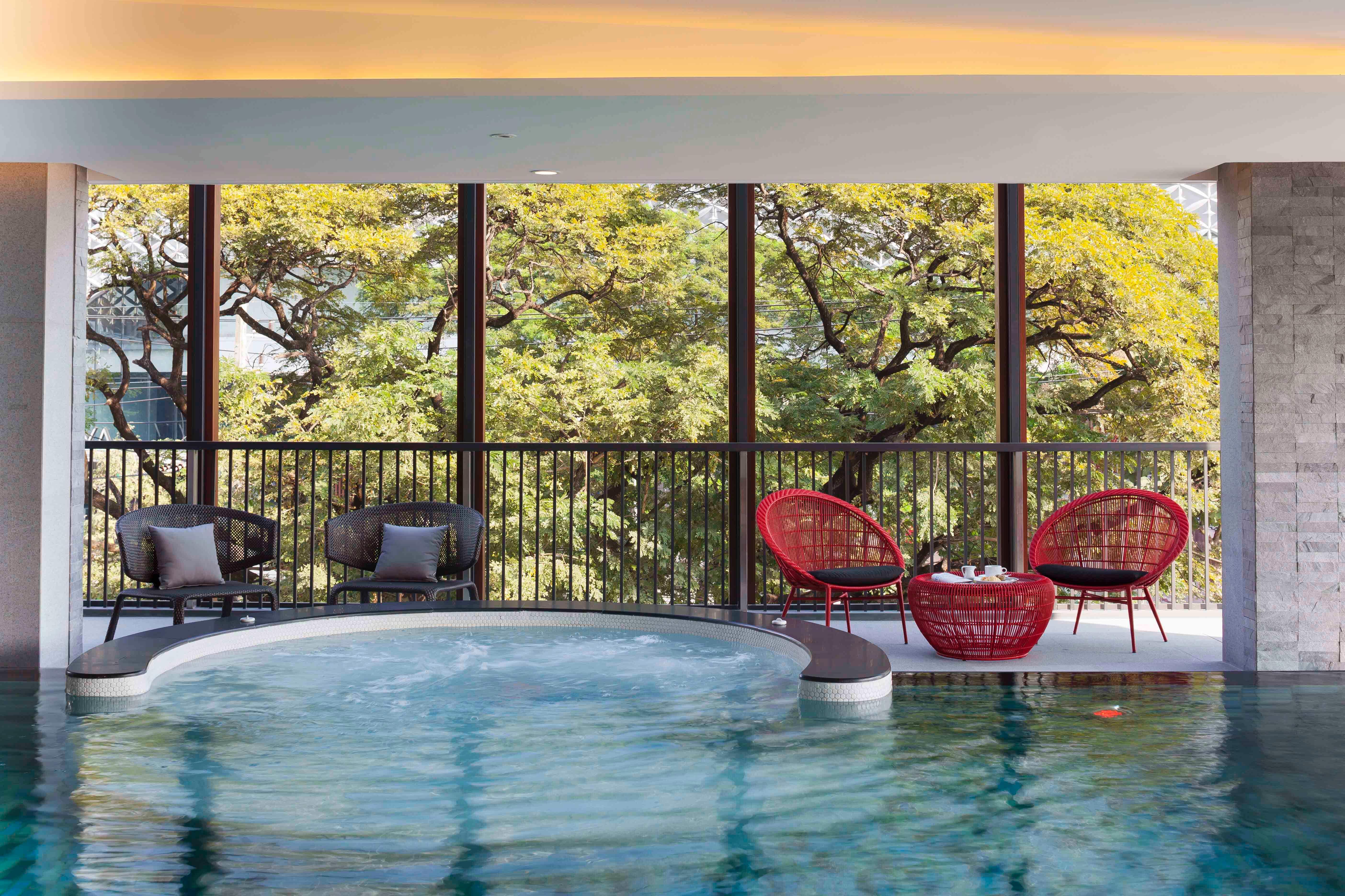 Eastin Tan 4*
