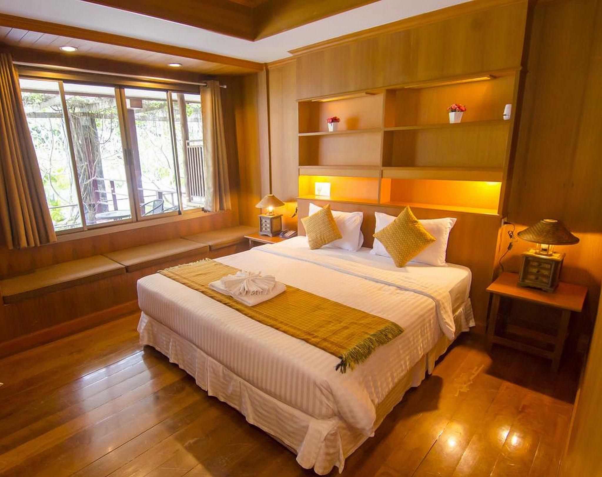 Haadlad Prestige & Resort