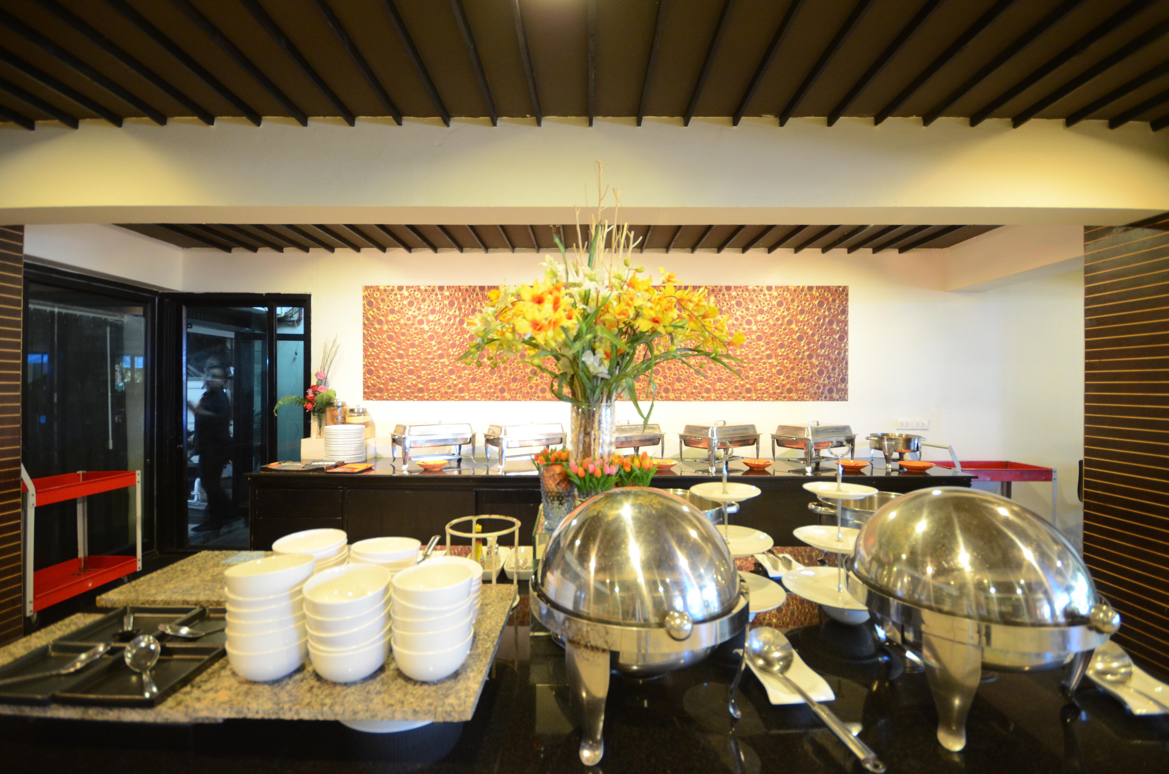 Solace At Srinakarin 5* Banguecoque