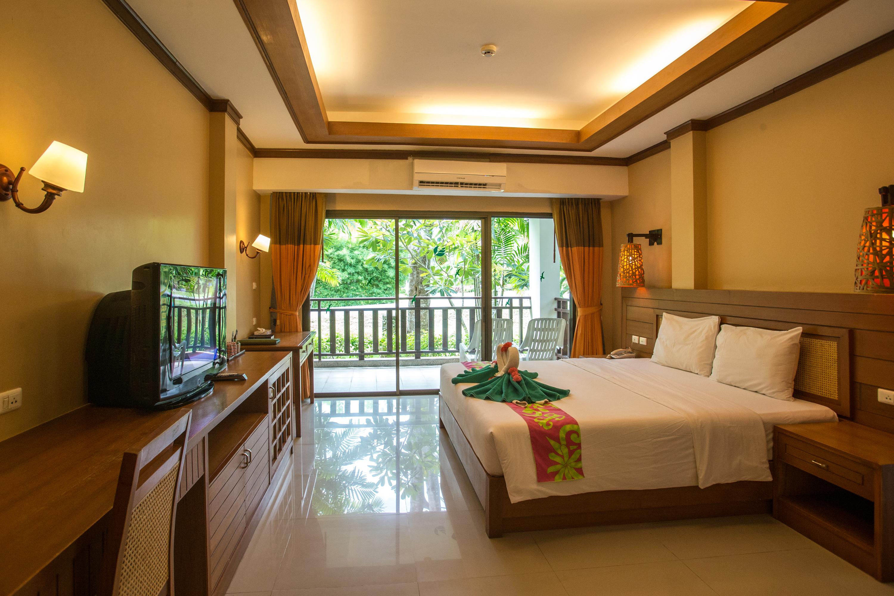 Lanta Resort 4*
