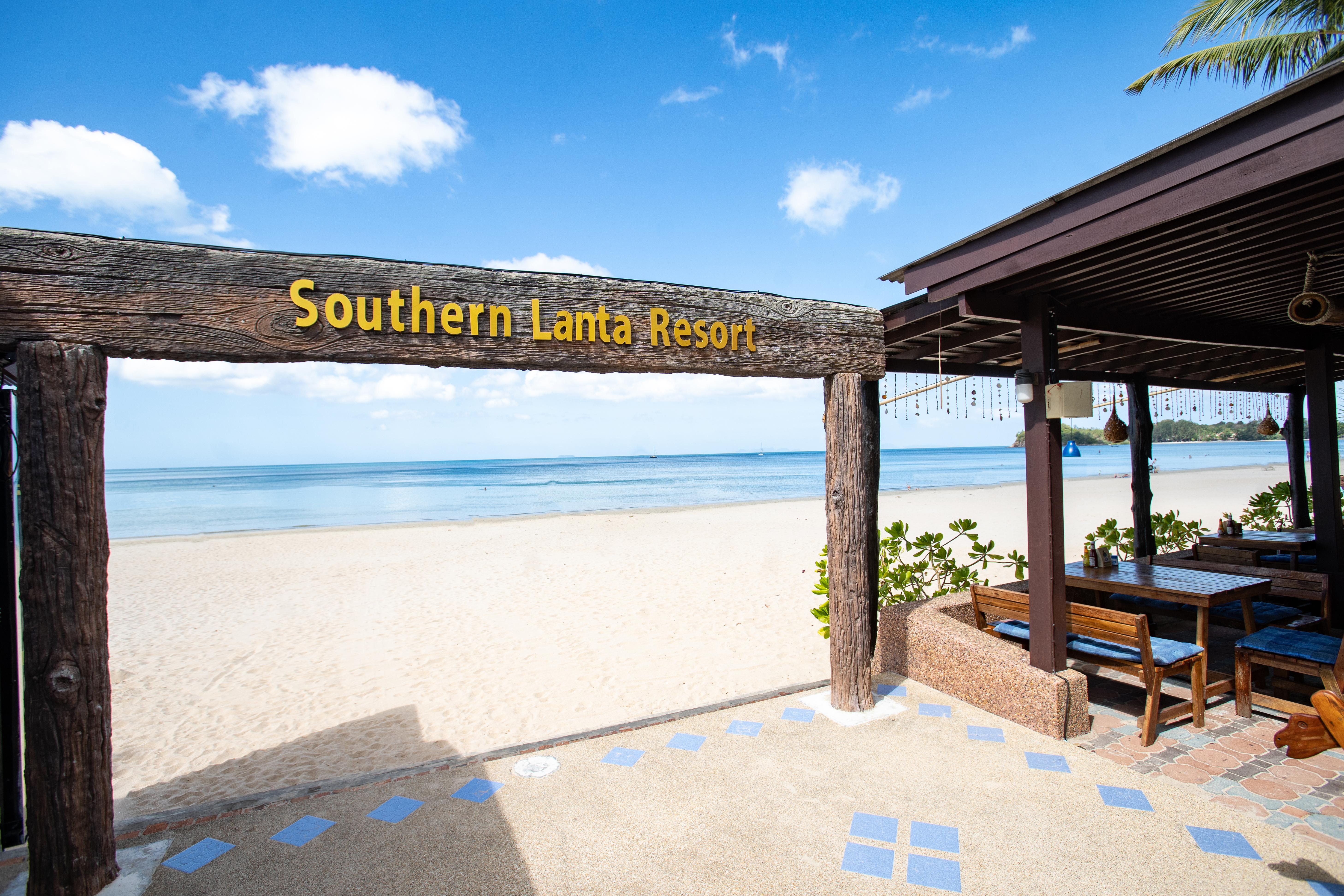 Southern Lanta Resort 3*