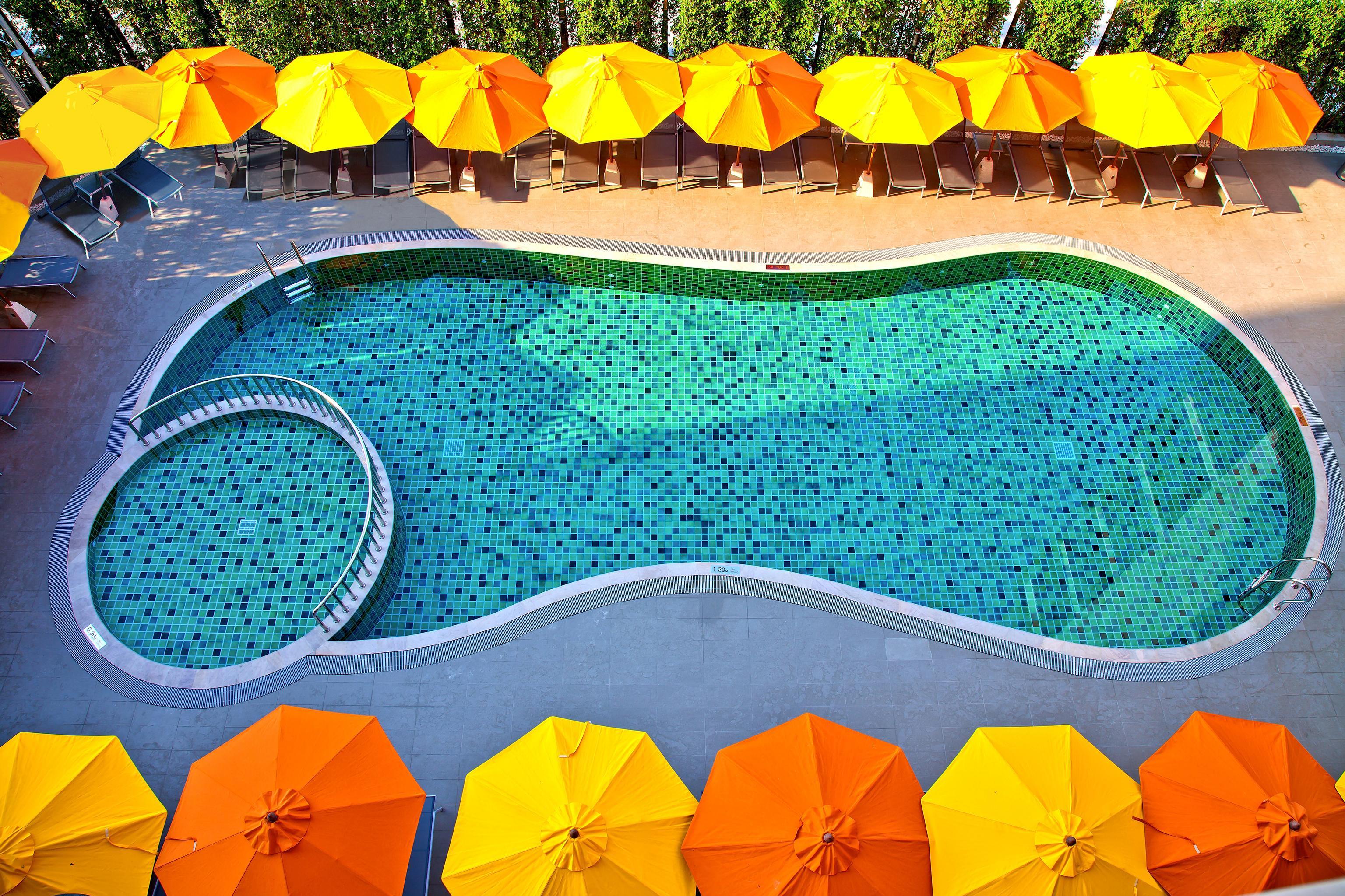 Ibis Hotel HHQ