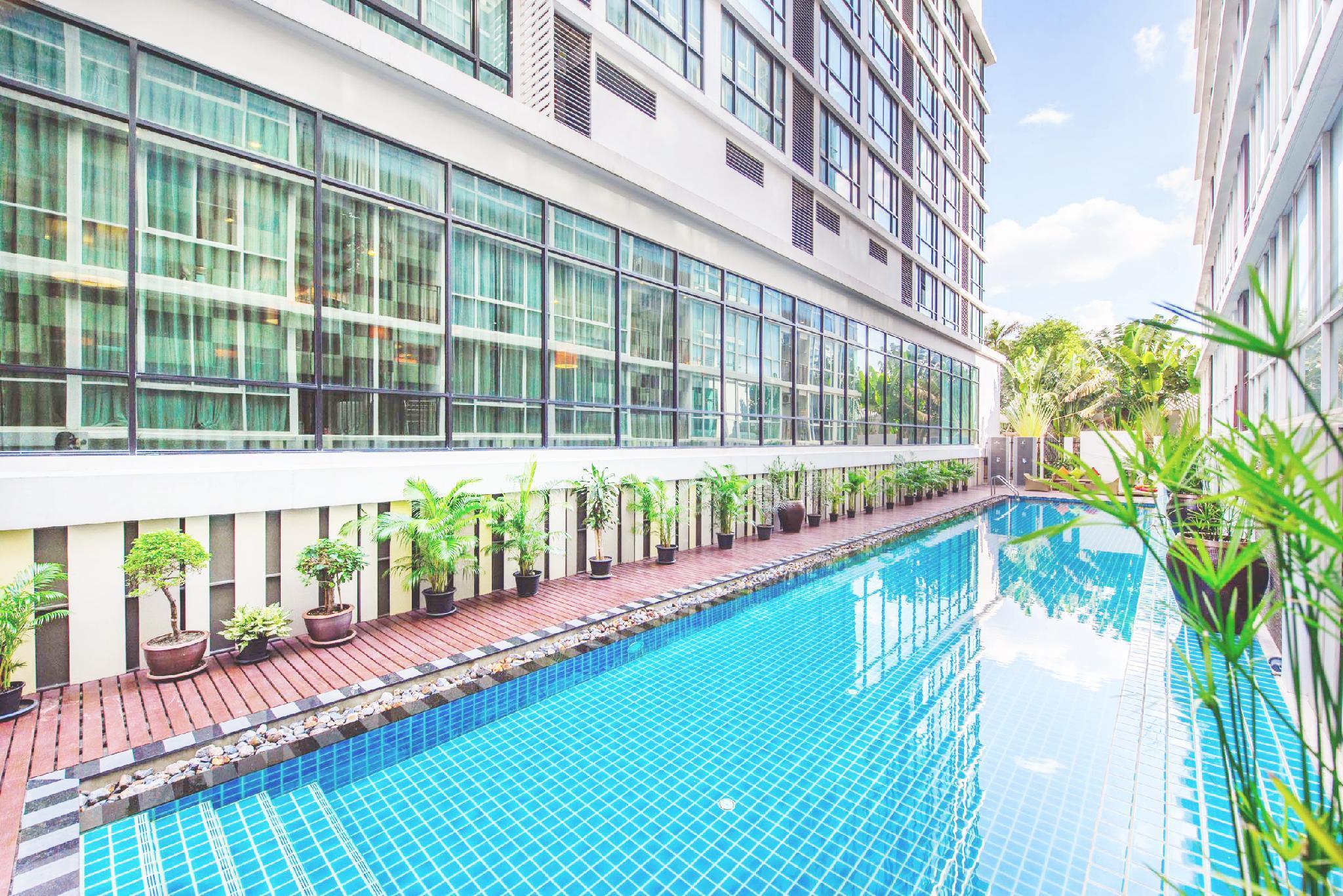 Mida Ngamwongwan - Sha Hotel 4*