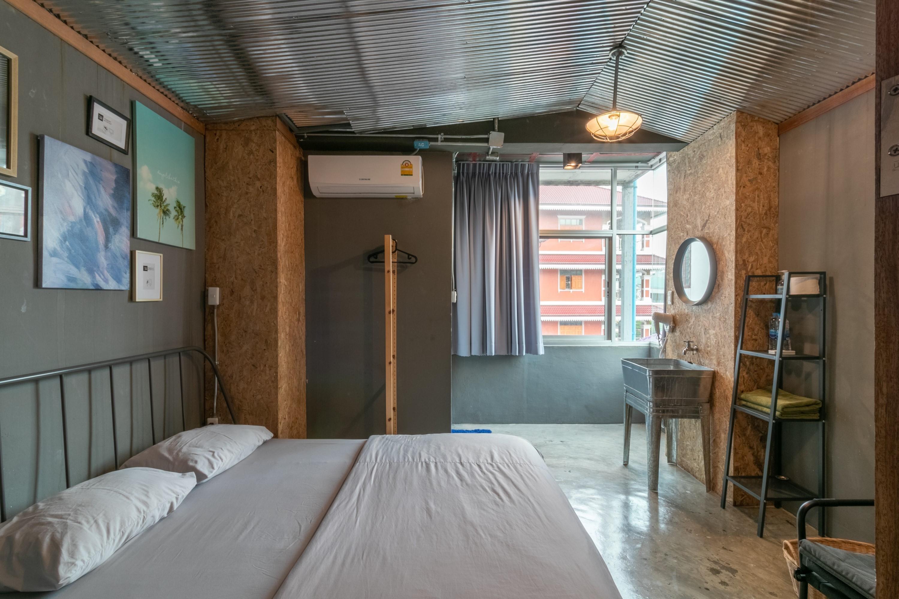 Hostel Zhelter'bkk *