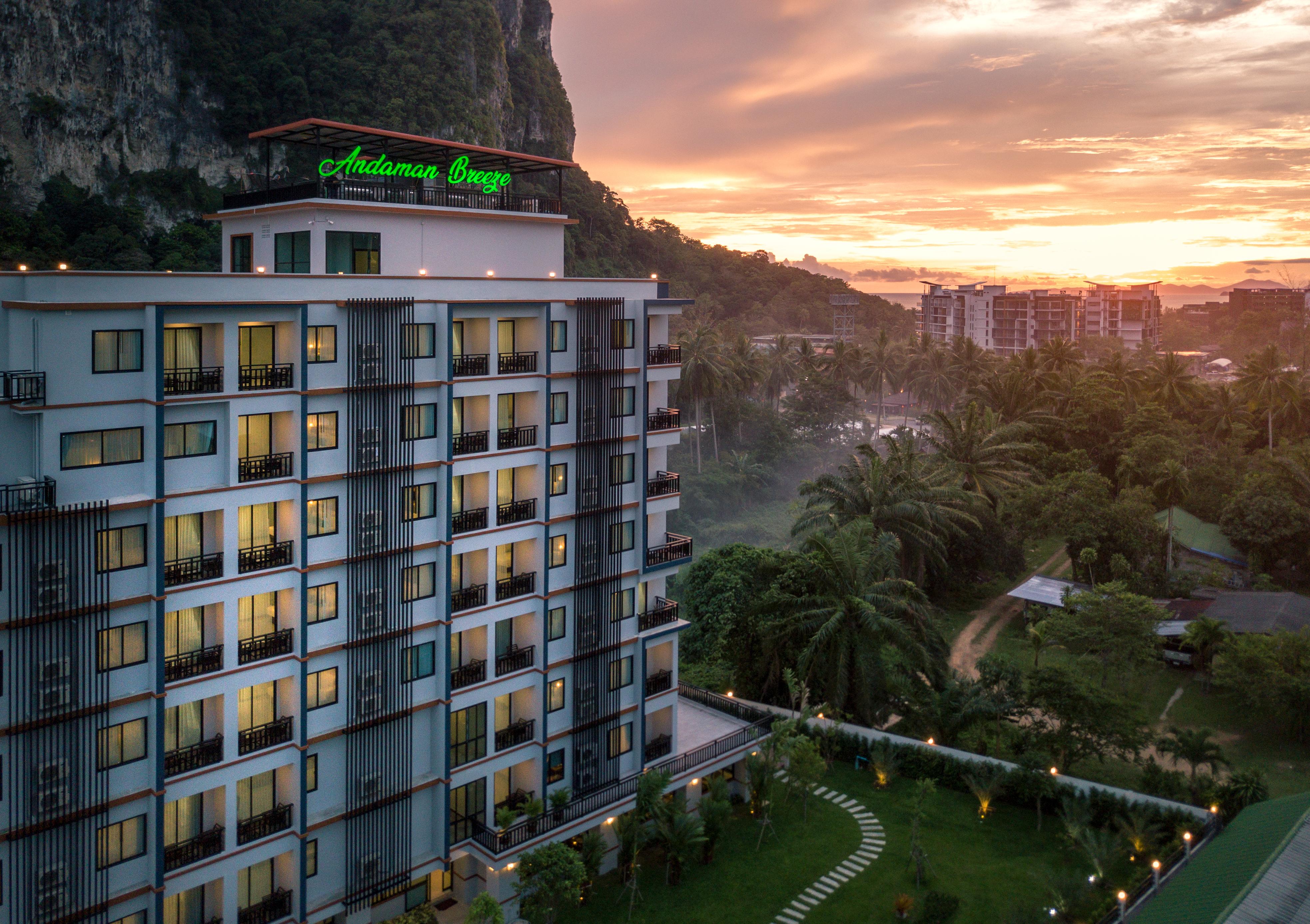 Hotel Andaman Breeze