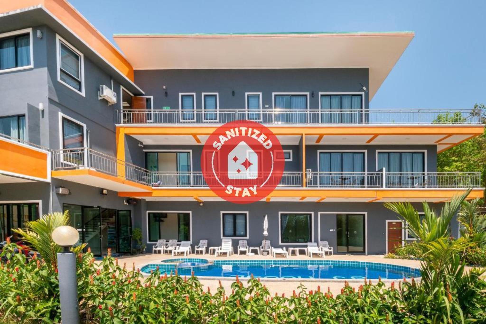 Oyo 665 Sj House Hotel 3*