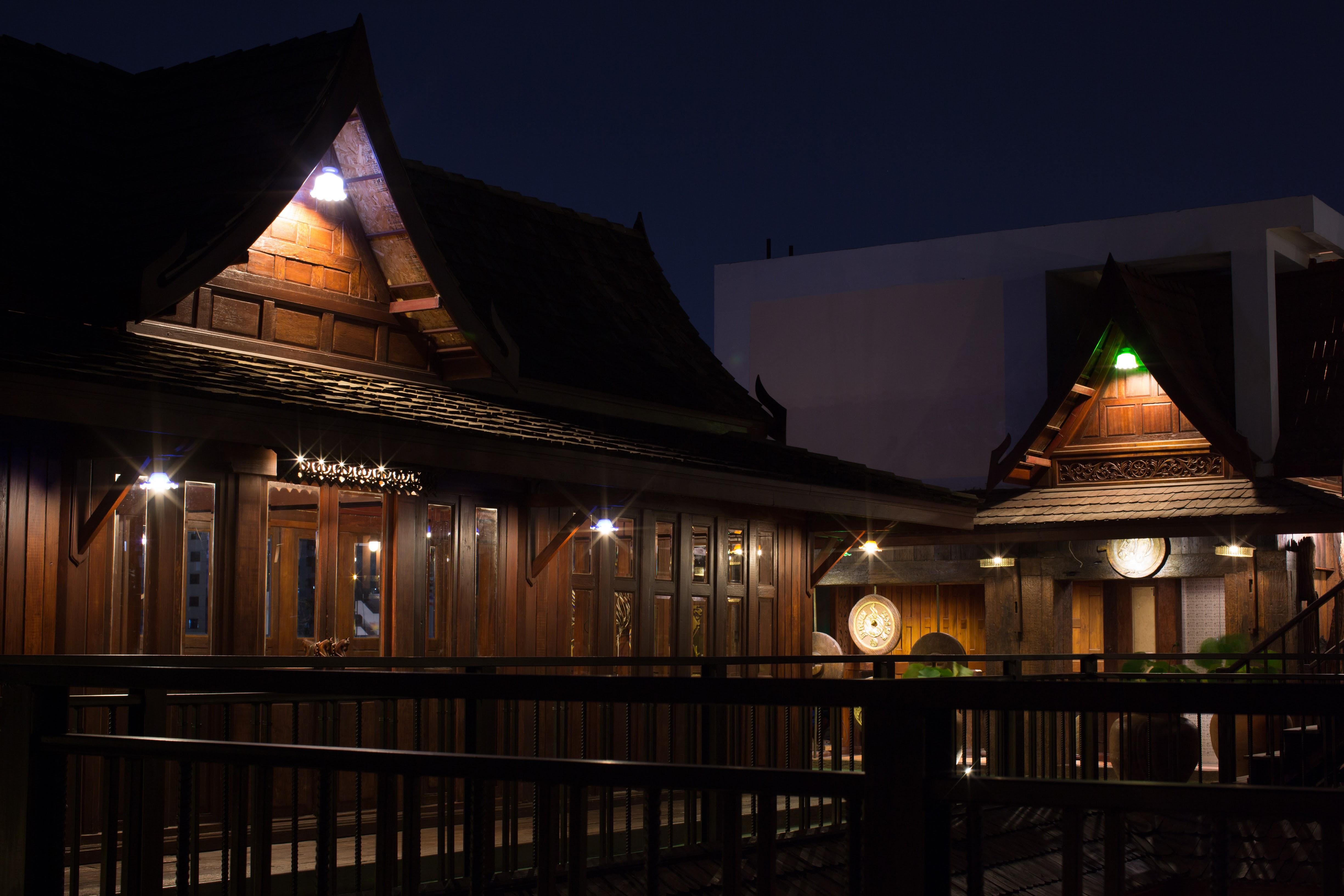 True Siam Rangnam Hotel Banguecoque