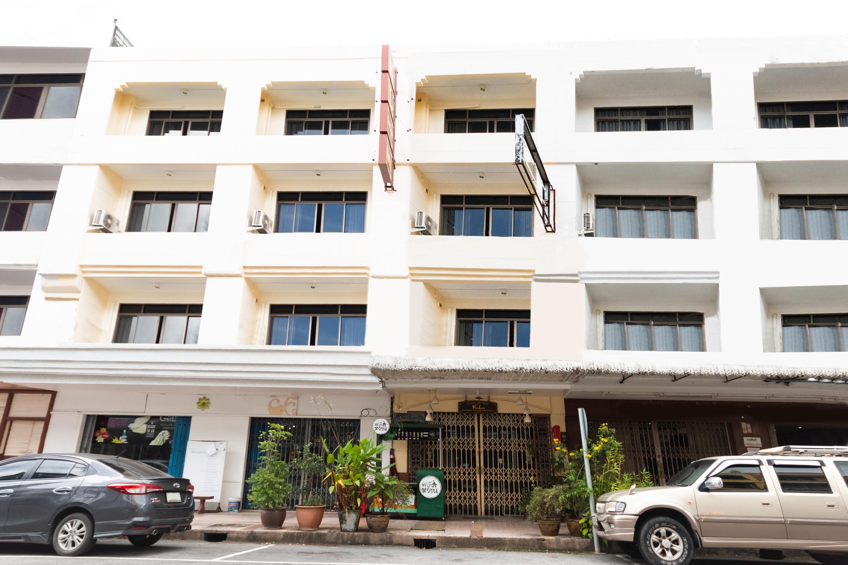Oyo 1118 K L Boutique Hotel