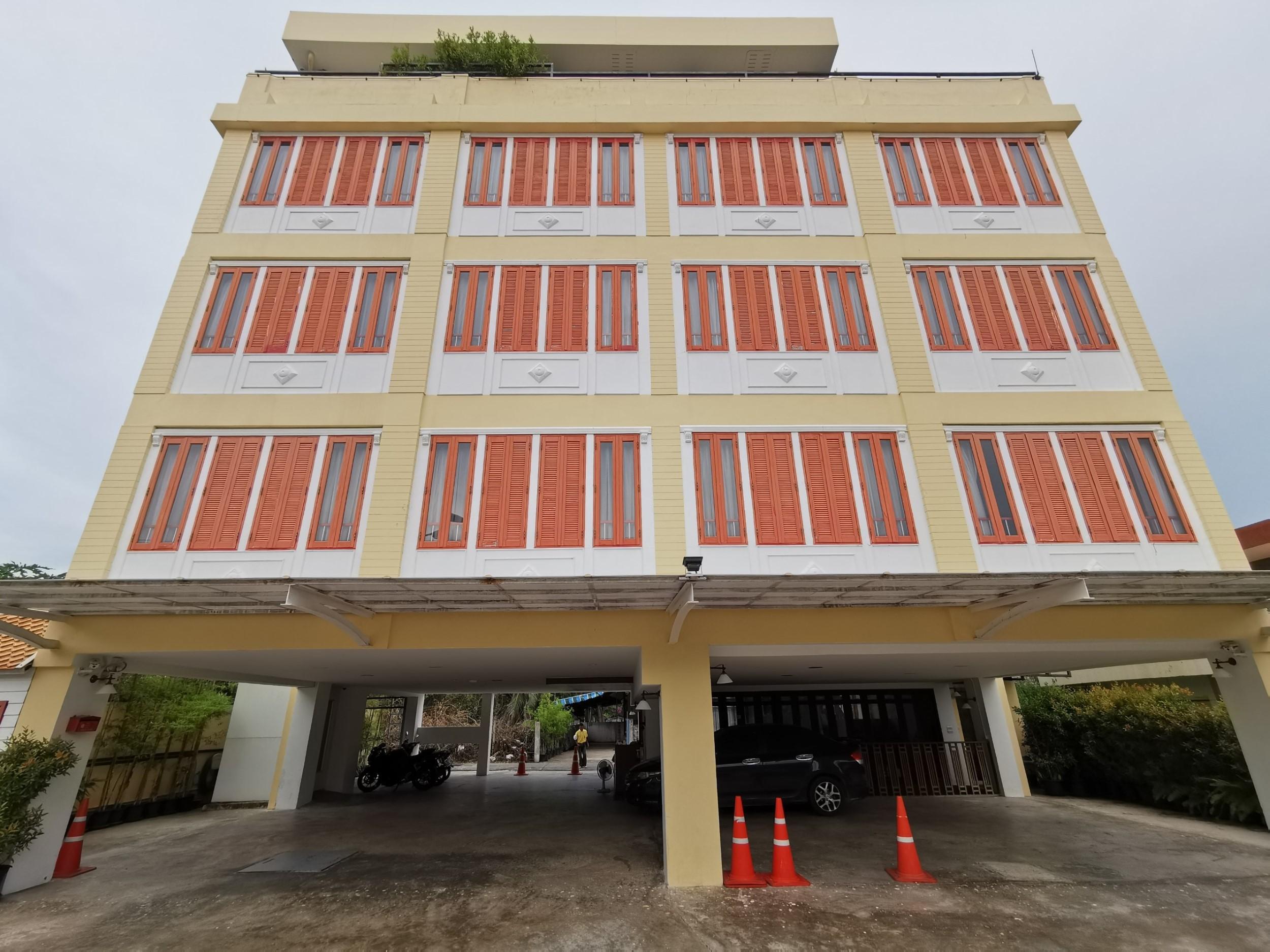 Guest house Lertnimit Boutique 3*