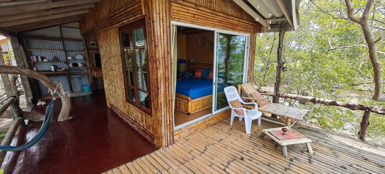 Homestay Deep House Sea View