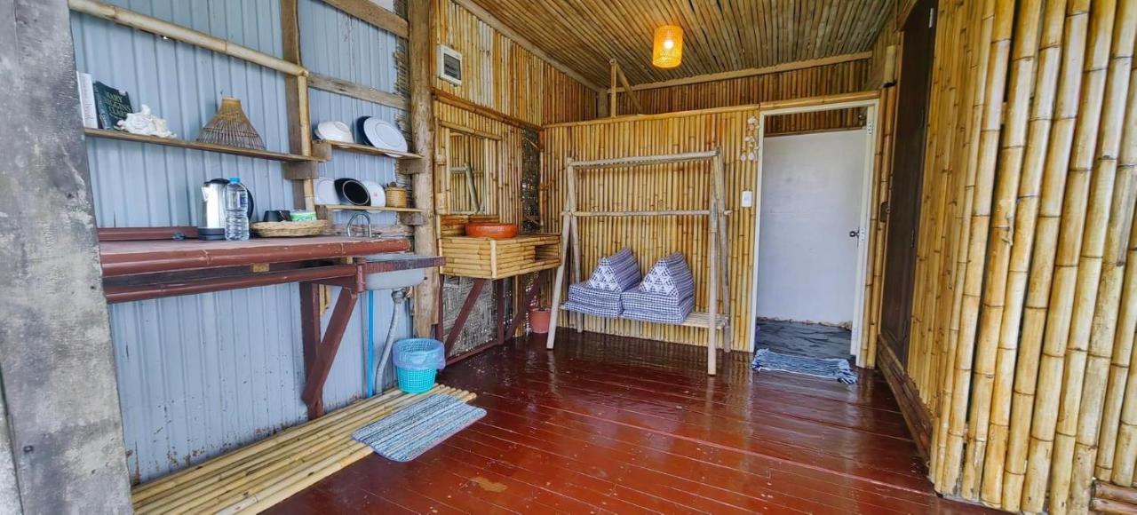 Homestay Deep House Sea View