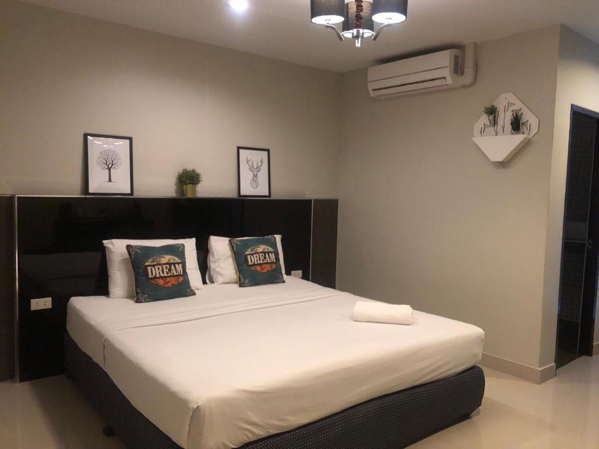 Sumalee Hostel Pattaya