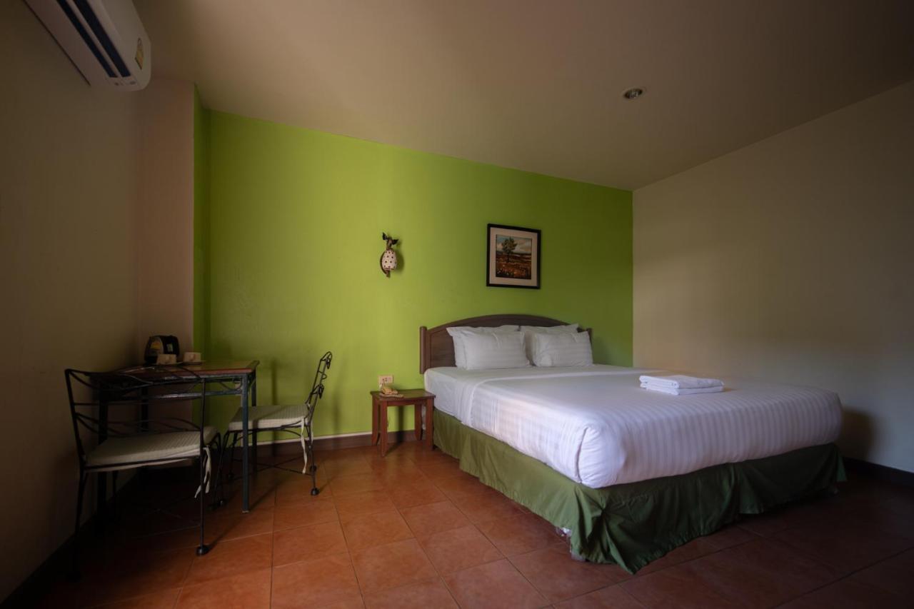 Opey De Place Hotel Pattaya
