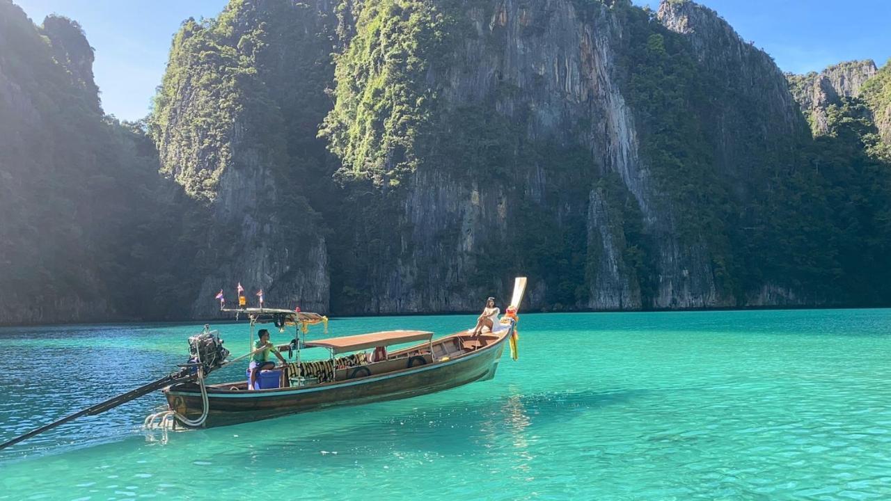Cliff Phi Phi Don