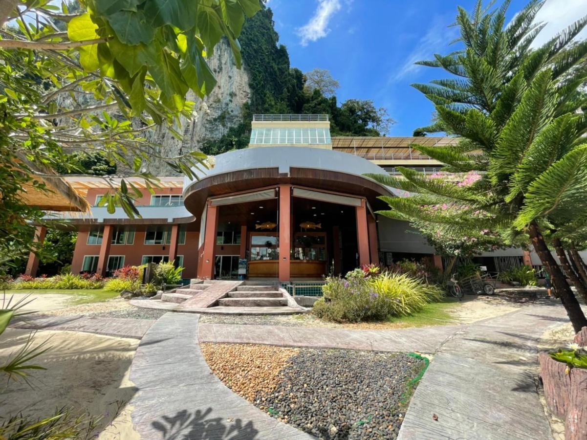 Cliff Hotel