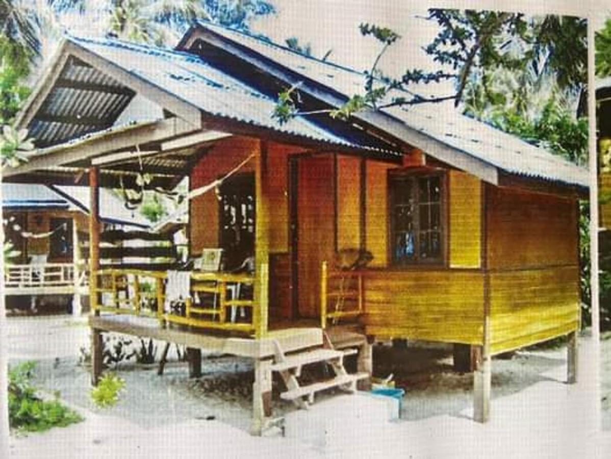 Pinks Guest house Baan Tai