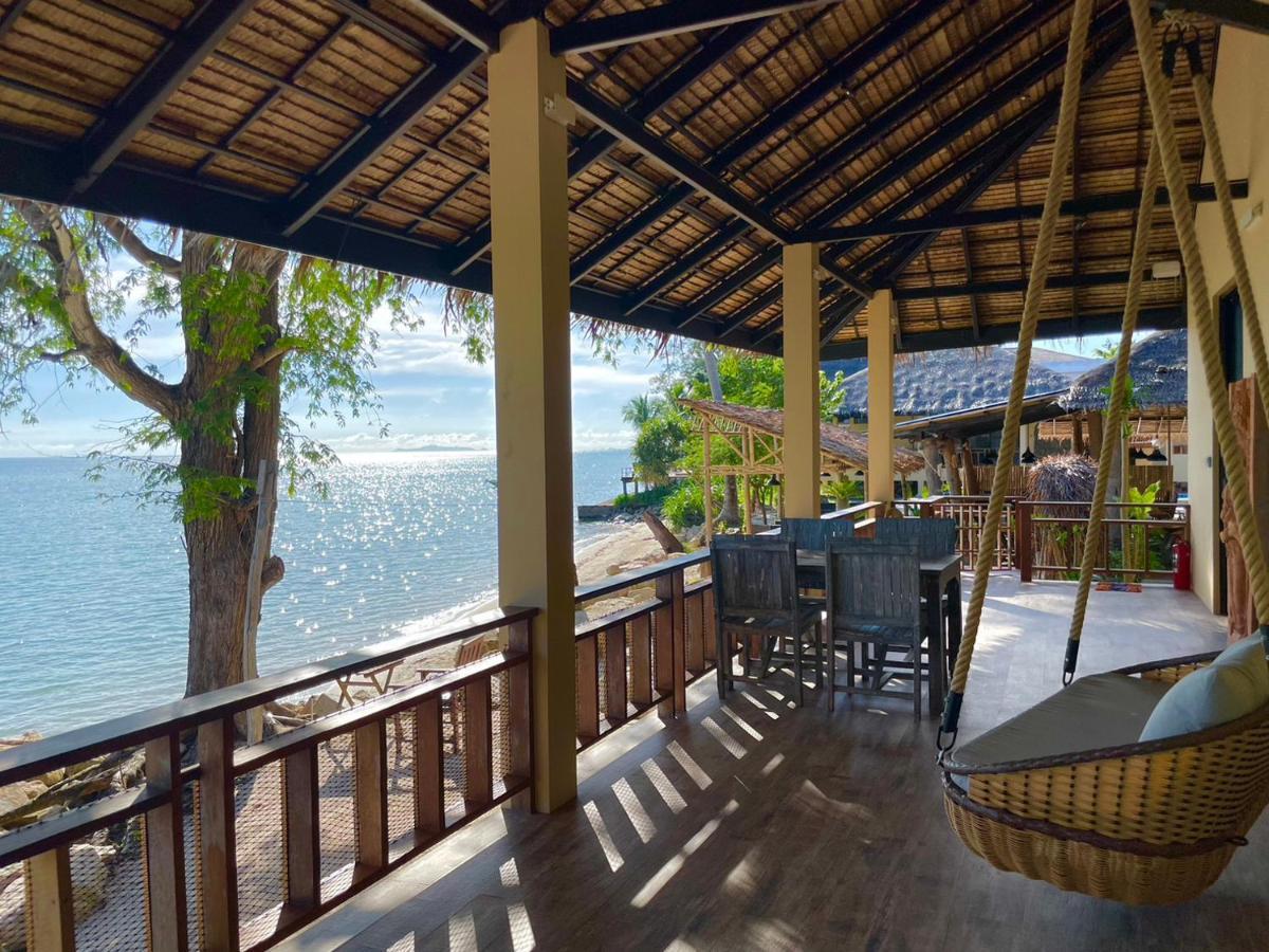 Absolute Beachfront Baan Tai