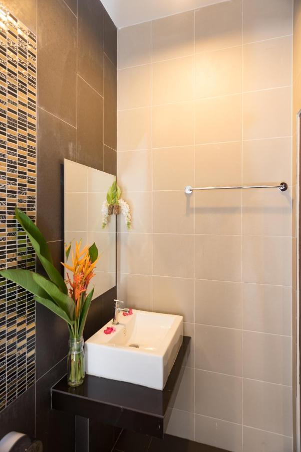 2 Rocks Boutique Hostel Baan Tai